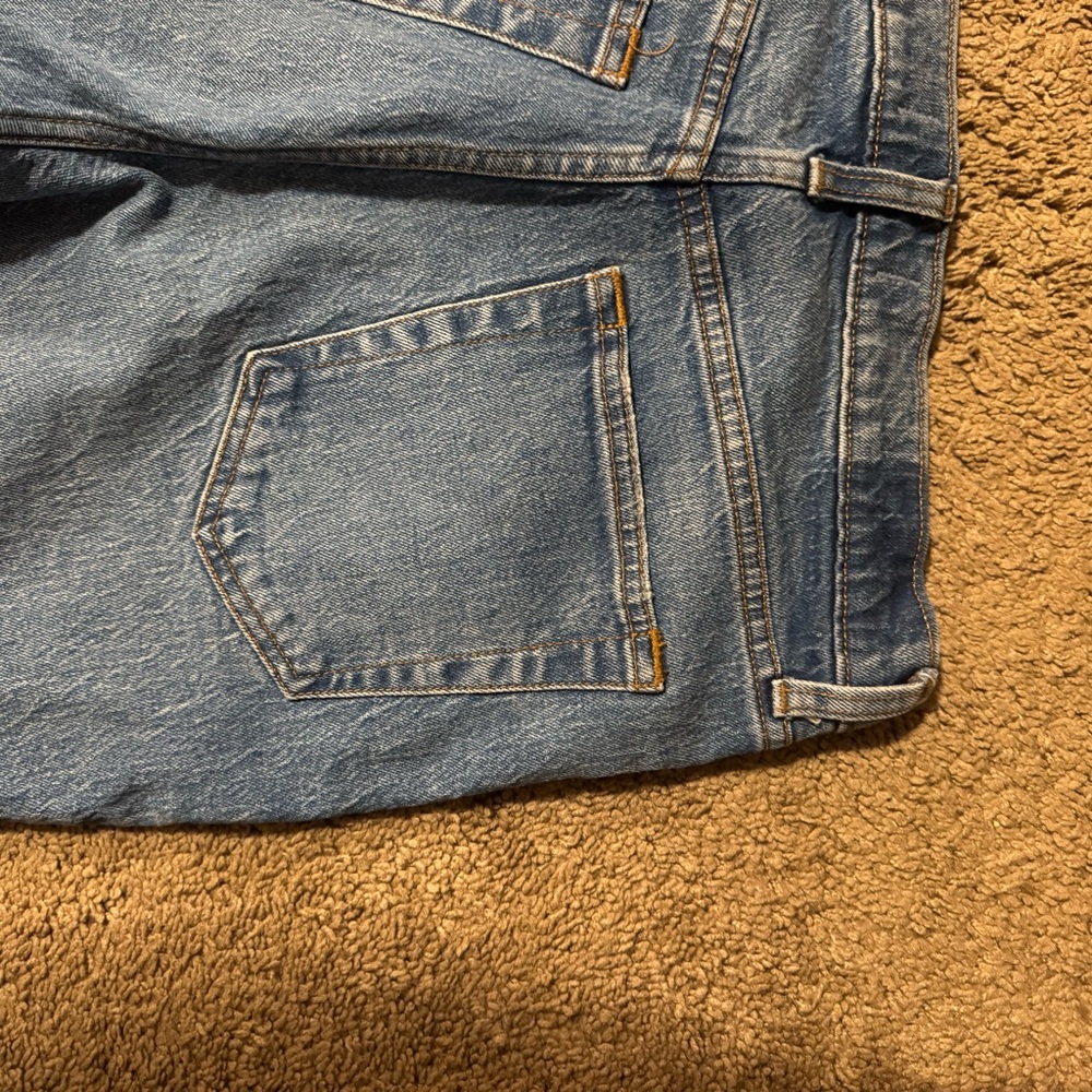 Last chance‼️ Light Blue Distressed Boyfriend Jeans - Picture 7 of 7